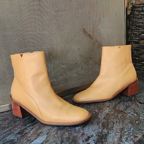 Yellow Leather Ankle Boots - Picture 3 of 14